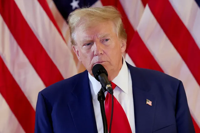 Does Trump Have Dementia? 2025 Health Report & Expert Opinions